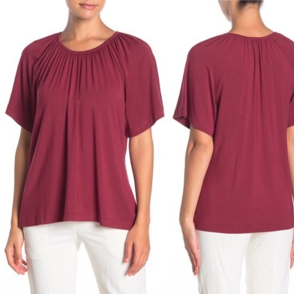 Catherine Malandrino Tops - Catherine Malandrino Short Sleeve Top Cranberry S